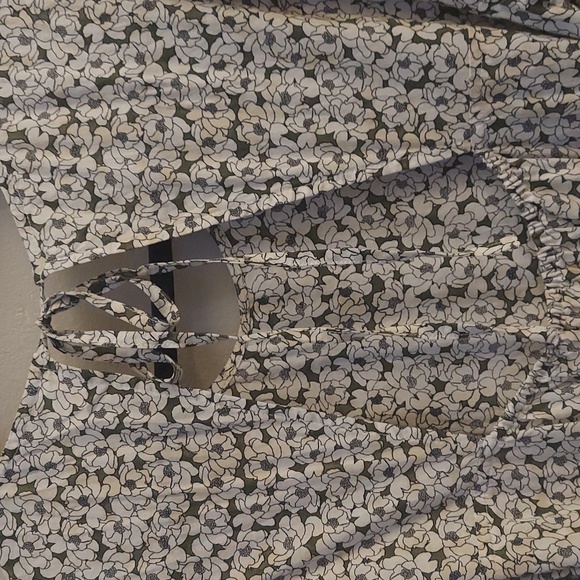 BANANA REPUBLIC FACTORY Floral Open Back A-Line Dress - Picture 8 of 12